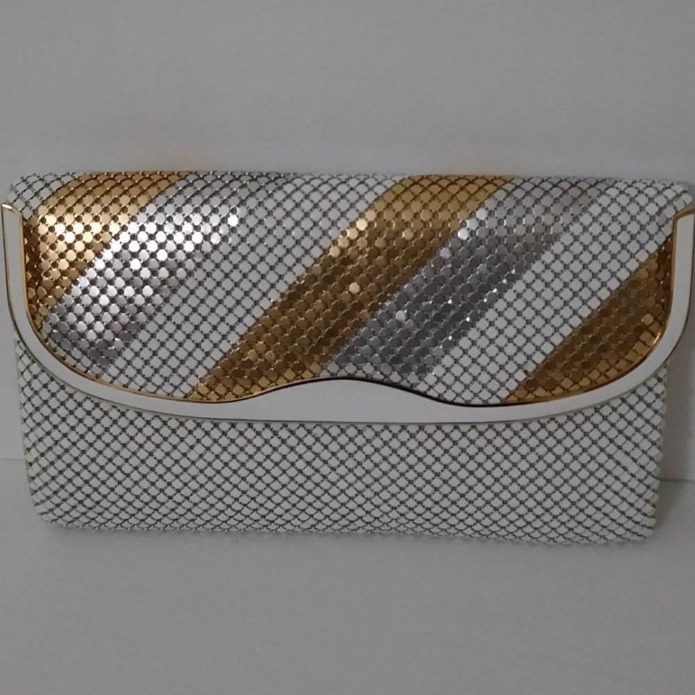 Y & S Vintage 70’s 80’s White Metal Mesh Purse